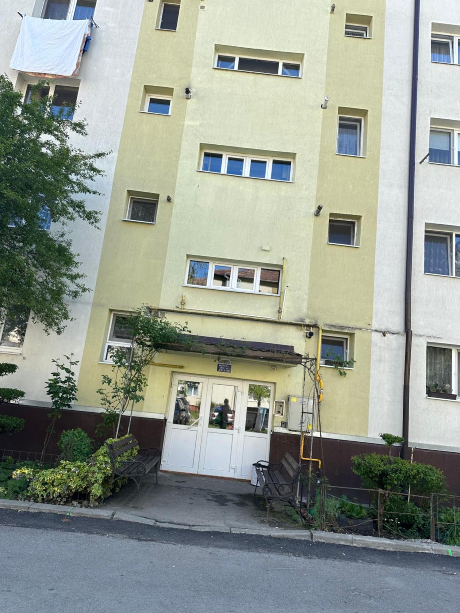 Evelyn Apartment Bistriţa Exterior foto